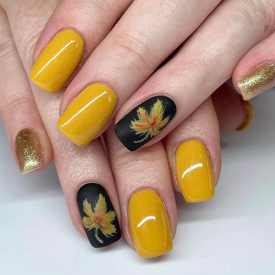 24Pcs Fall Press on Nails Short Square Fake Nails Wine Red and Gold Maple Leaf Glossy Gold Sparkly Acrylic Nails Full Cover Stick on Nails Autumn Thanksgiving Nail Decoration for Nail Art Supplies