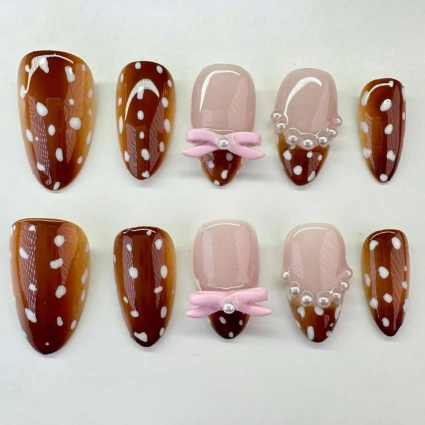 Short Almond Press on Nails Fall Fake Nails Sparkly False Nail with Gold Leaf Designs Autumn Wine Red Glossy Full Cover Acrylic Stick on Nail for Women Nail Art Decor 24 Pcs