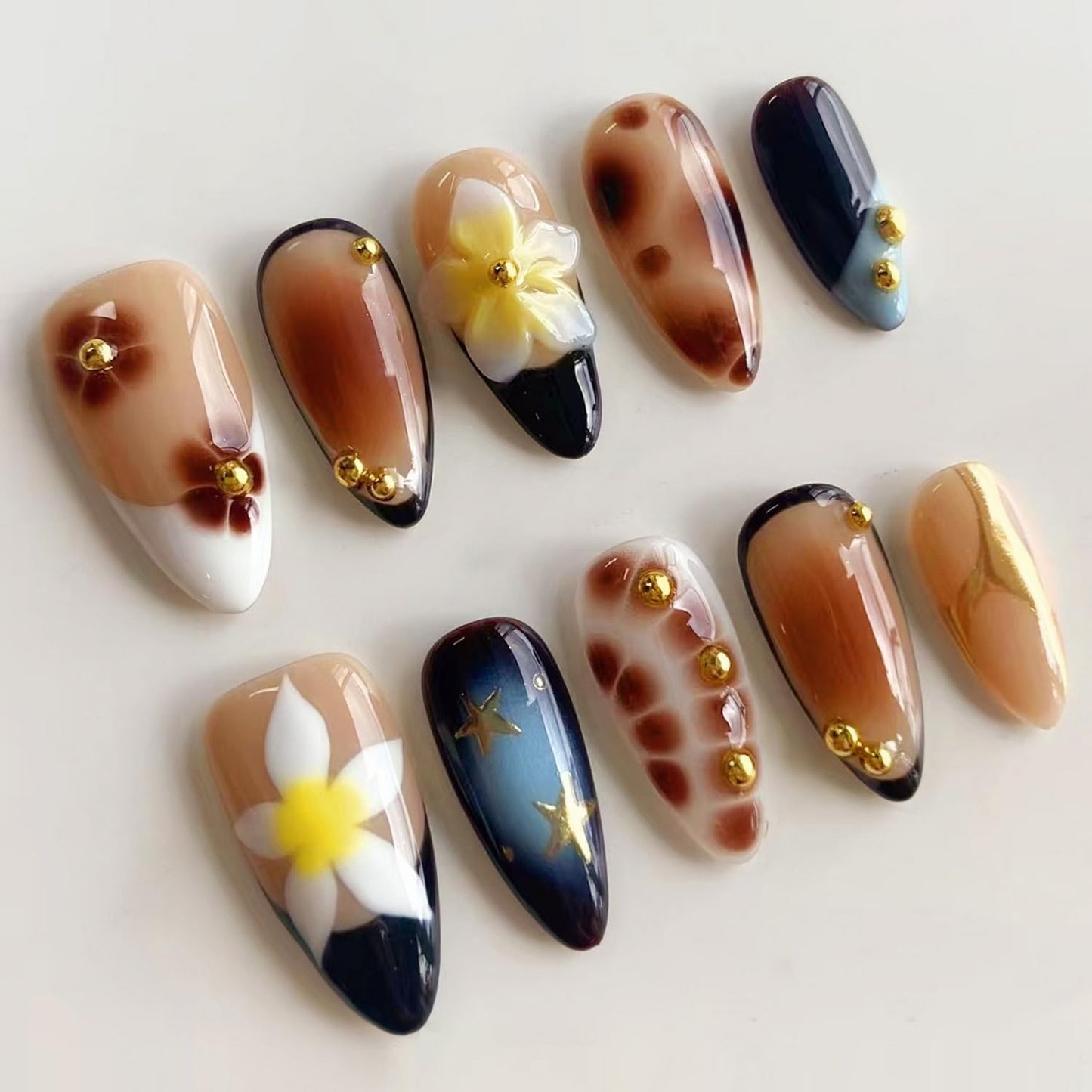 Short Almond Press on Nails Fall Fake Nails Sparkly False Nail with Gold Leaf Designs Autumn Wine Red Glossy Full Cover Acrylic Stick on Nail for Women Nail Art Decor 24 Pcs