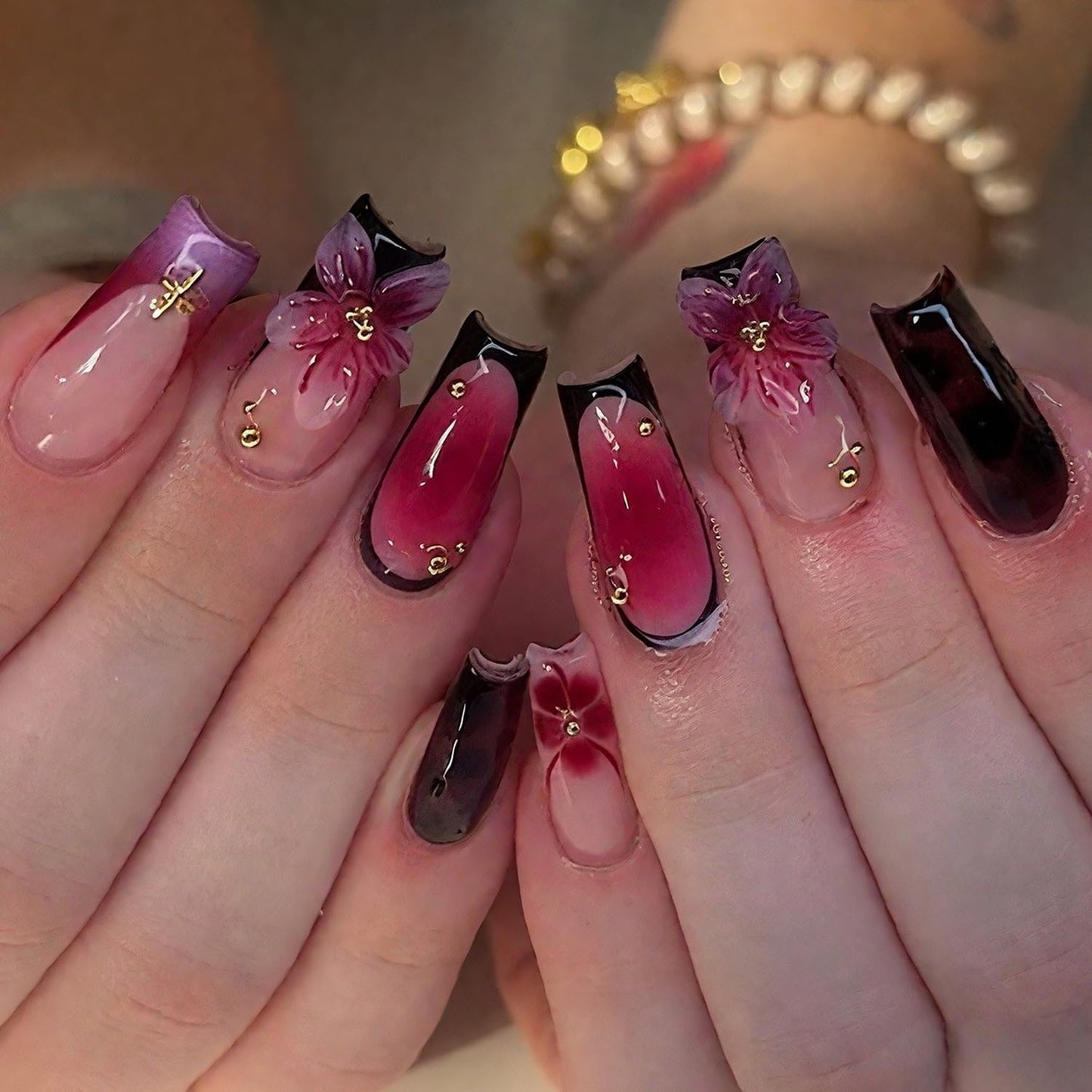 Short Almond Press on Nails Fall Fake Nails Sparkly False Nail with Gold Leaf Designs Autumn Wine Red Glossy Full Cover Acrylic Stick on Nail for Women Nail Art Decor 24 Pcs